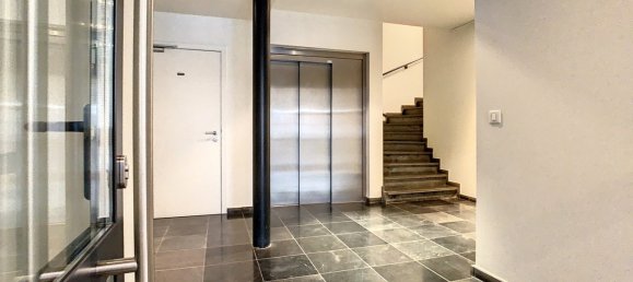 2 bedrooms Apartment in Lambersart, France No. 217732 10