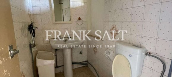 4 Schlafzimmer Hotel in Qormi, Malta, Nr. 2161 5