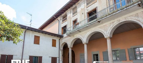 3 Schlafzimmer Wohnung in Saronno, Italy, Nr. 359287 2