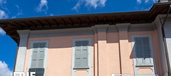 3 Schlafzimmer Wohnung in Saronno, Italy, Nr. 359287 10