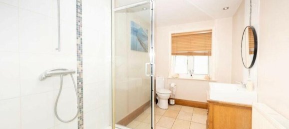 Casa em Norwich, United Kingdom N.º 2612 7