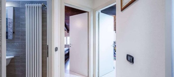 3-Zimmer Wohnung in Carpi, Italy, Nr. 42005 9