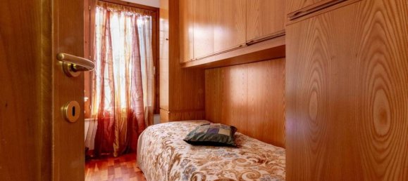 3 bedrooms Apartment in Siena, Italy No. 313194 7