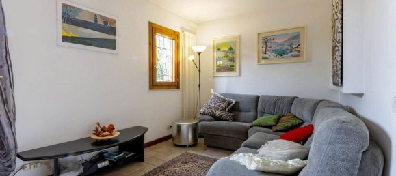 3 bedrooms Apartment in Siena, Italy No. 313194 17