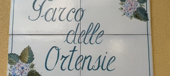 5 bedrooms Apartment in Salerno, Italy No. 341923 3