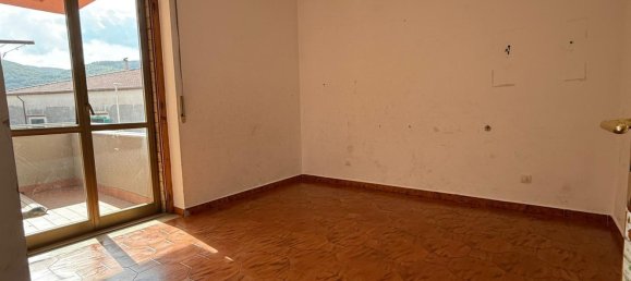 5 bedrooms Apartment in Salerno, Italy No. 341923 6