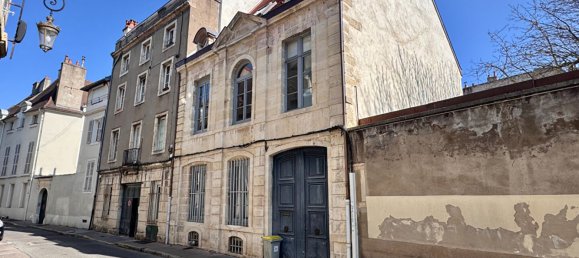 2 bedrooms Apartment in Dijon, France No. 205551 2