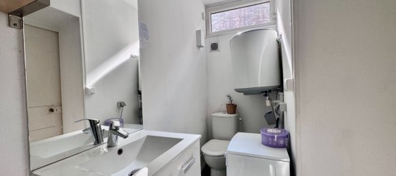 2 bedrooms Apartment in Dijon, France No. 205551 3