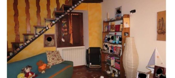 3 rooms Apartment in Sirone, Italy No. 8088 2