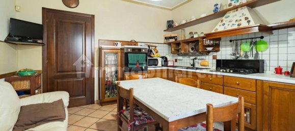 3 Schlafzimmer Haus in Genola, Italy, Nr. 352273 6