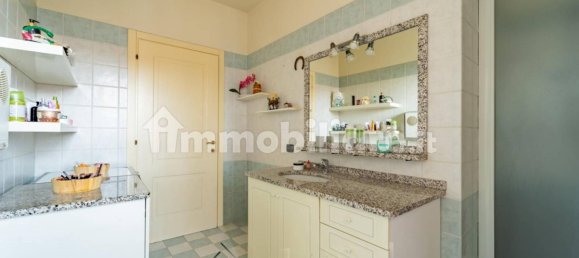 3 Schlafzimmer Haus in Genola, Italy, Nr. 352273 14