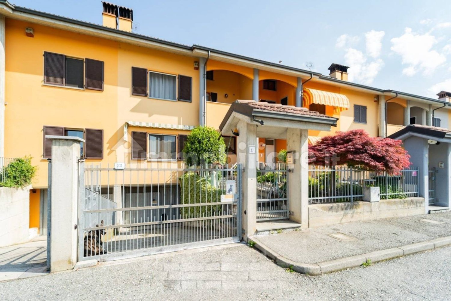 3 Schlafzimmer Haus in Genola, Italy, Nr. 352273