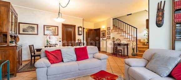 3 Schlafzimmer Haus in Genola, Italy, Nr. 352273 3