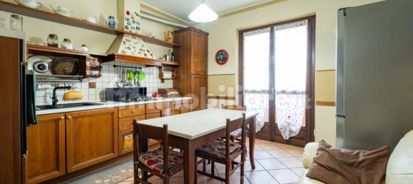 3 Schlafzimmer Haus in Genola, Italy, Nr. 352273 7