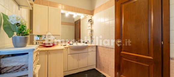 3 Schlafzimmer Haus in Genola, Italy, Nr. 352273 8