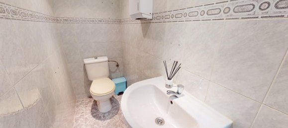 Gewerbliche Immobilie in Zaragoza, Spain 305m², Nr. 65145 37