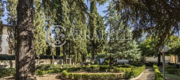 8 bedrooms Villa in Florence, Italy No. 78407 6