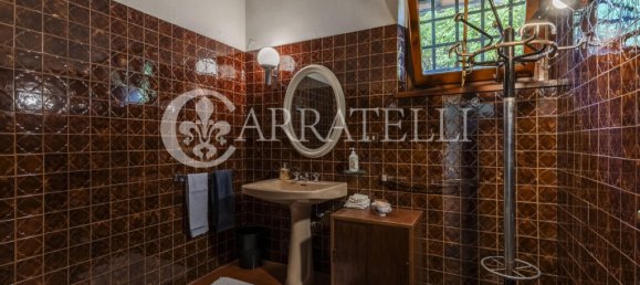 8 bedrooms Villa in Florence, Italy No. 78407 31