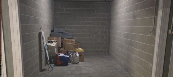 16m² Garage in Turin, Italy No. 59797 7