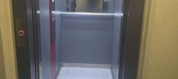 16m² Garage in Turin, Italy No. 59797 6