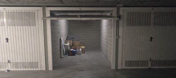 16m² Garage in Turin, Italy No. 59797 14