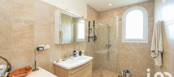 3 bedrooms House in Mignieres, France No. 65006 2