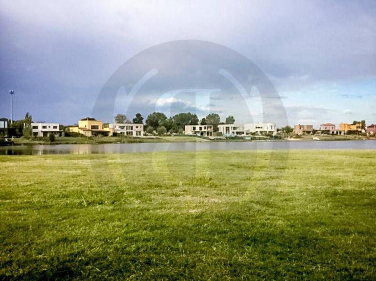 Studio in Tigre, Argentina, Nr. 78408