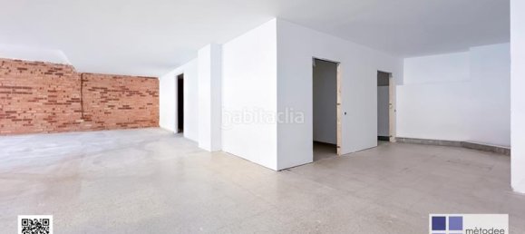 274m² Commercial property in Mataro, Spain No. 138285 14