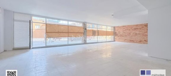 274m² Commercial property in Mataro, Spain No. 138285 16