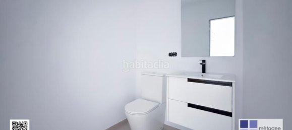 274m² Commercial property in Mataro, Spain No. 138285 18