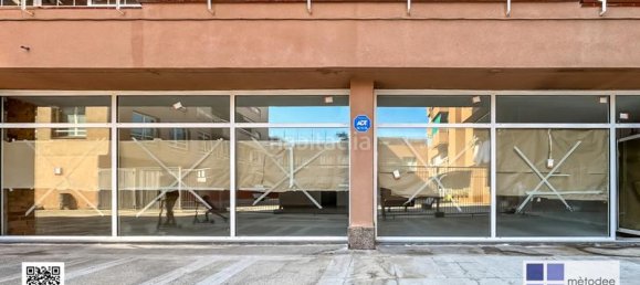 274m² Commercial property in Mataro, Spain No. 138285 20