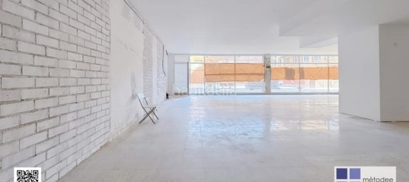 274m² Commercial property in Mataro, Spain No. 138285 12