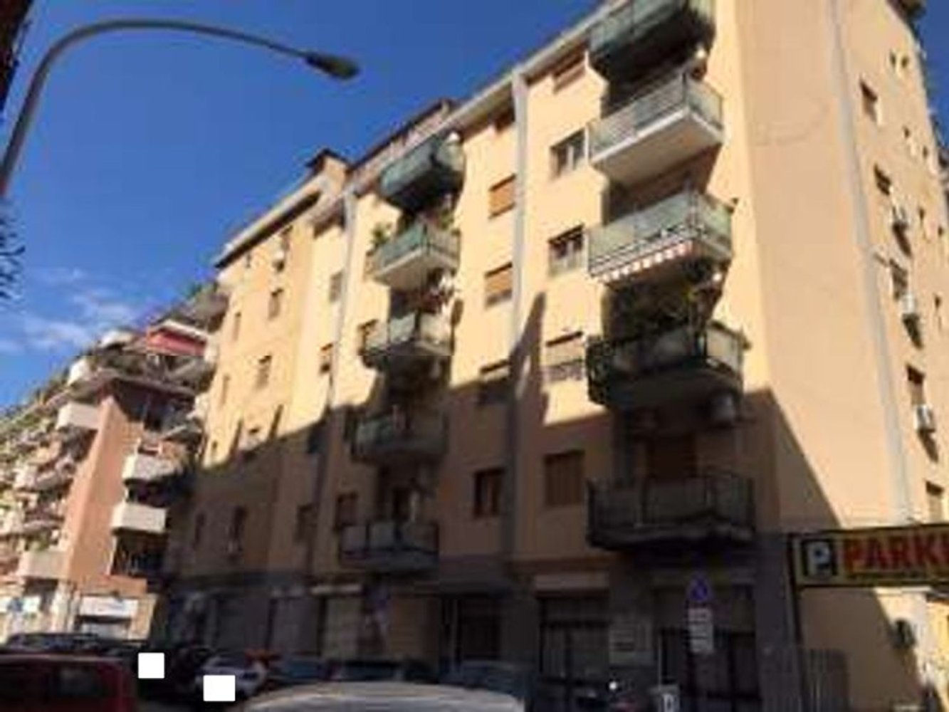 5 rooms Apartment in Palermo, Italy No. 50431