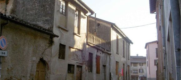 5 غرف نوم شقة في Cuasso al Monte, Italy رقم 126037 4