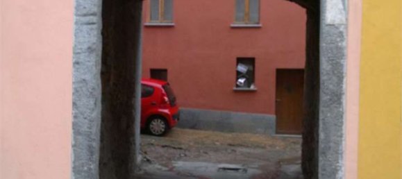 5 غرف نوم شقة في Cuasso al Monte, Italy رقم 126037 6