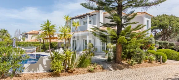 4 Schlafzimmer Haus in Almancil, Portugal, Nr. 14093 28