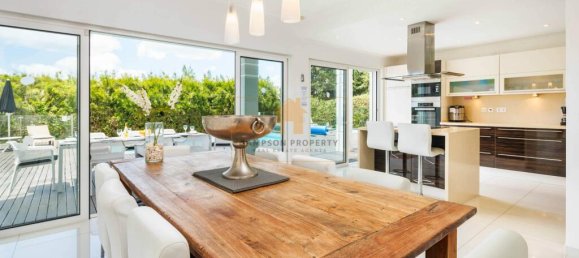 4 bedrooms Villa in Lagoa, Portugal No. 98918 2