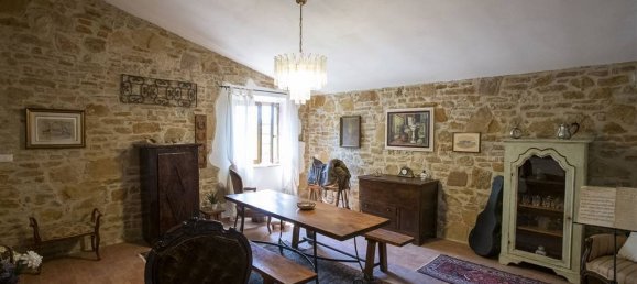 3 bedrooms House in Trequanda, Italy No. 45962 7