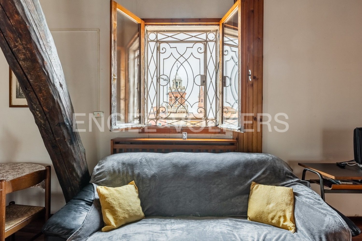 2 Schlafzimmer Penthouse in Cento, Italy, Nr. 109334