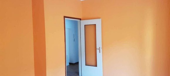 3-salle Appartement à Carnago, Italy No. 71678 7