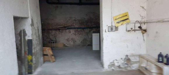 3-salle Appartement à Carnago, Italy No. 71678 18