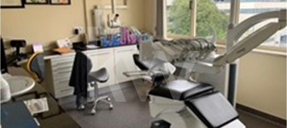 Gewerbliche Immobilie in Porto, Portugal 84m², Nr. 40447 2