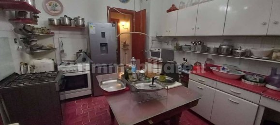 5 bedrooms Apartment in Palermo, Italy No. 46481 6