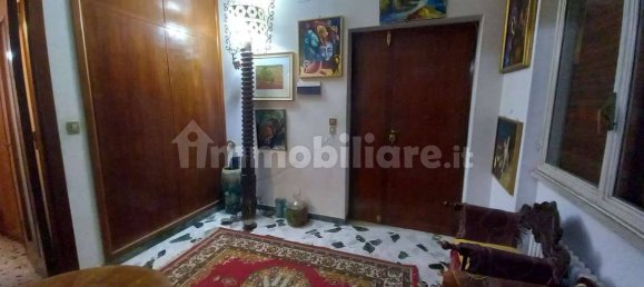 5 bedrooms Apartment in Palermo, Italy No. 46481 2