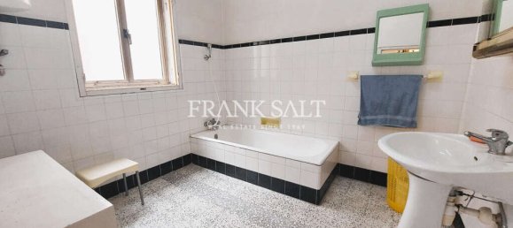 منزل في Luqa, Malta 170متر مربع رقم 2309 7