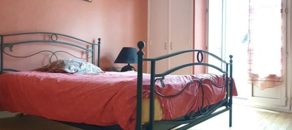 2 chambres Appartement à Le Puy-en-Velay, France No. 207649 5