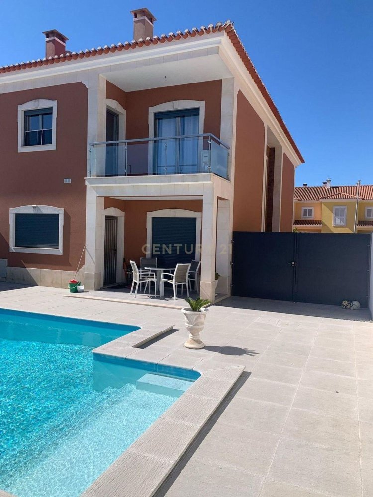 4 bedrooms House in Almeirim, Portugal No. 292604