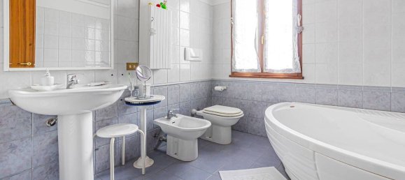 5غرفة منزل في Ravenna, Italy رقم 100634 21