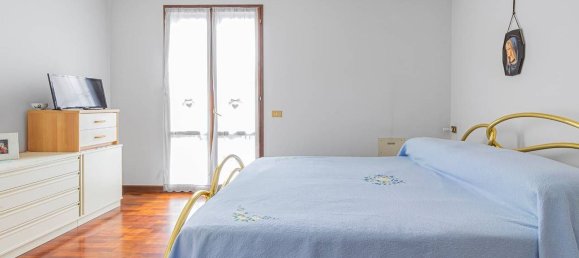 5غرفة منزل في Ravenna, Italy رقم 100634 9