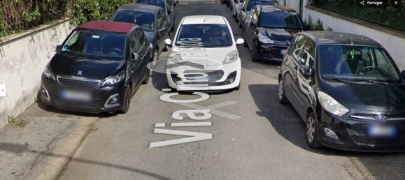 2 bedrooms Apartment in Rome, Italy No. 189593 9